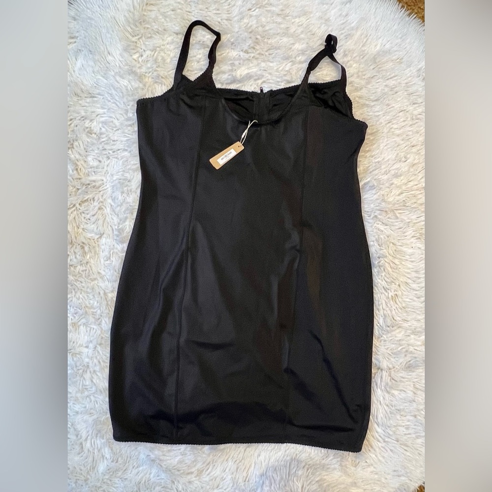 SKIMS Glam Slip Dress in Onyx - Picture 12 of 16